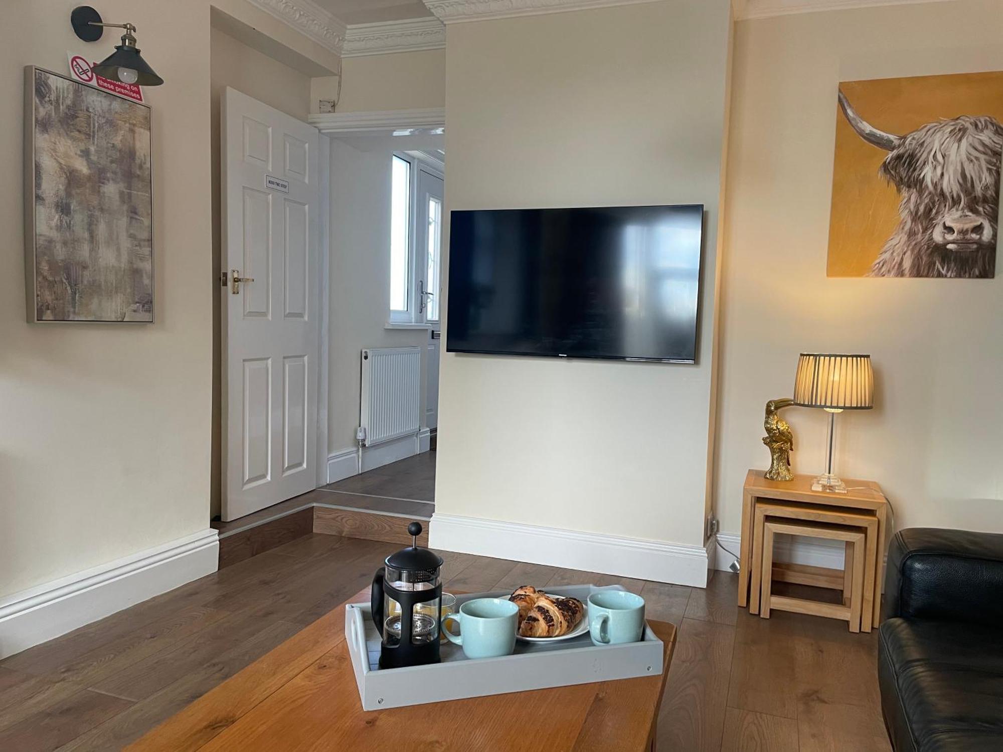 Roker Cottage, Luxury Seaside Apartment, Private Parking, Sky Tv Sunderland  Extérieur photo